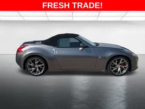 Used 2013 Nissan 370Z Touring w/ Sport Pkg RWD image 6