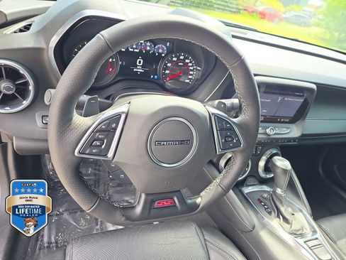 Certified 2019 Chevrolet Camaro SS RWD image 13