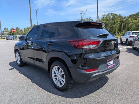 Used 2021 Chevrolet TrailBlazer LS FWD image 8