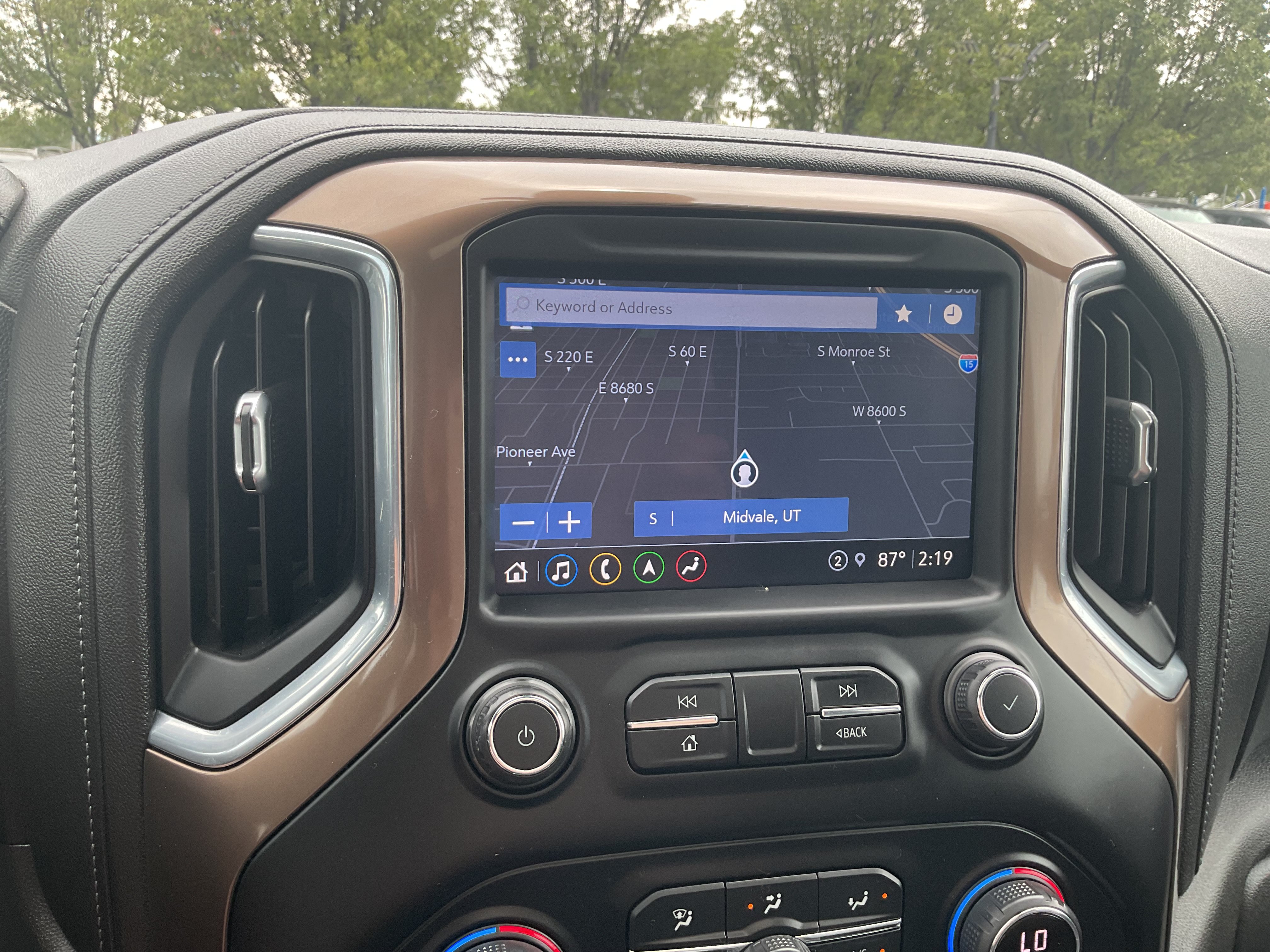 Used 2021 Chevrolet Silverado 1500 High Country w/ Safety Package II AWD/4WD image 17