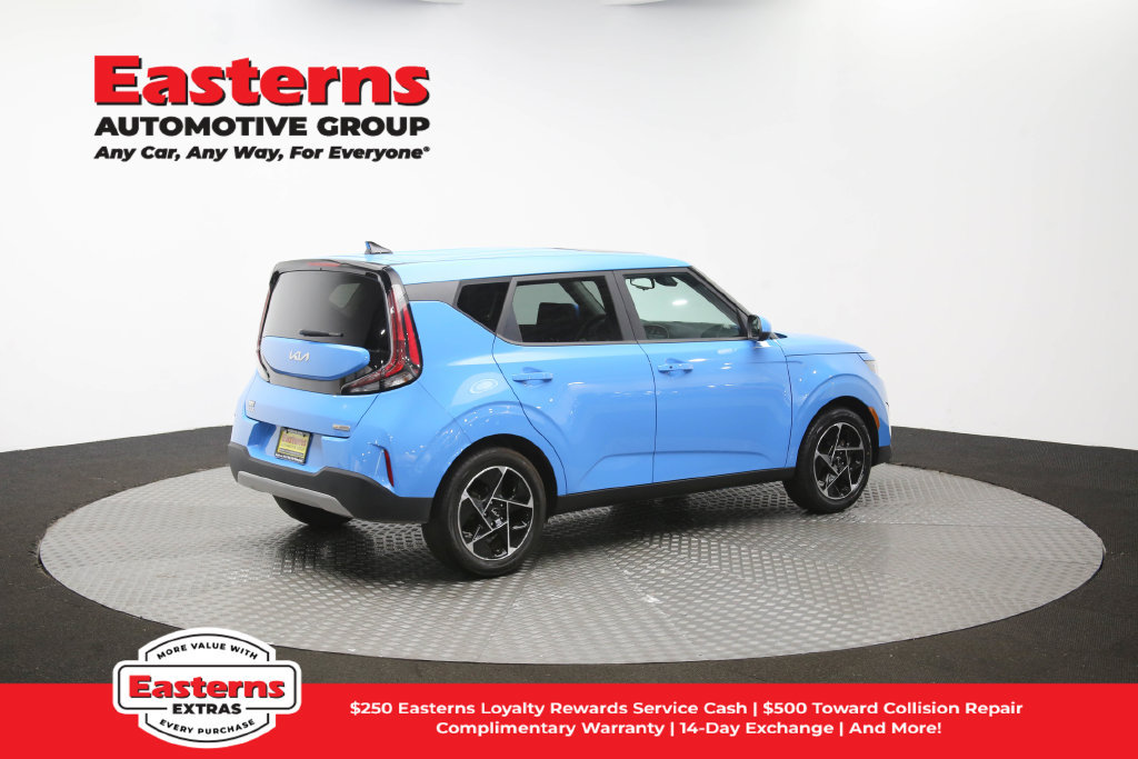 Used 2023 Kia Soul EX FWD image 46