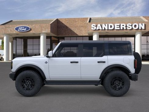New 2026 Ford Bronco Outer Banks AWD/4WD image 3