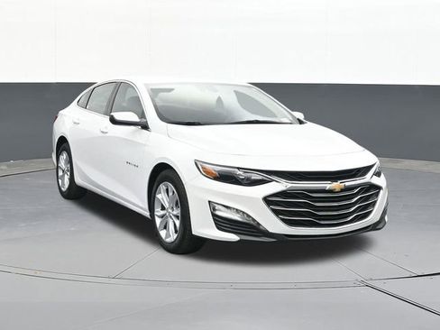 Used 2025 Chevrolet Malibu LT image 21