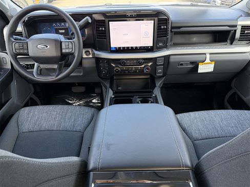 New 2026 Ford F250 XLT w/ XLT Premium Package image 38