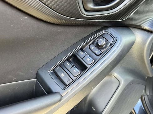 Used 2019 Subaru Crosstrek 2.0i w/ Eyesight System image 20