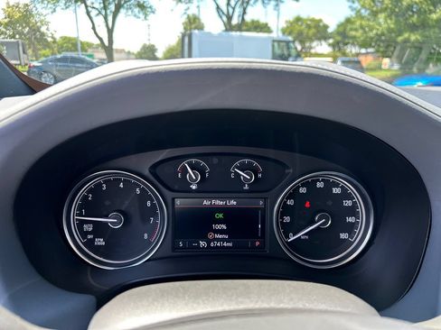 Certified 2024 Buick Enclave Essence w/ Experience Buick Package FWD image 24
