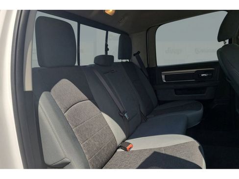 Used 2019 RAM 1500 Classic Warlock AWD/4WD image 38