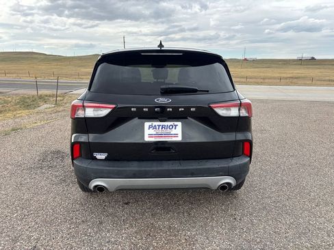 Used 2022 Ford Escape SEL FWD image 4