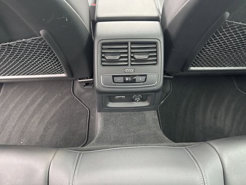 Used 2025 Audi A5 2.0T Premium Plus image 28