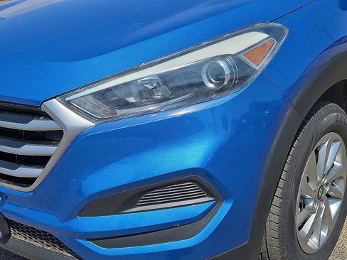 Used 2018 Hyundai Tucson SE FWD image 8