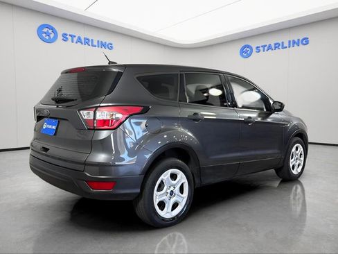 Used 2018 Ford Escape S image 9