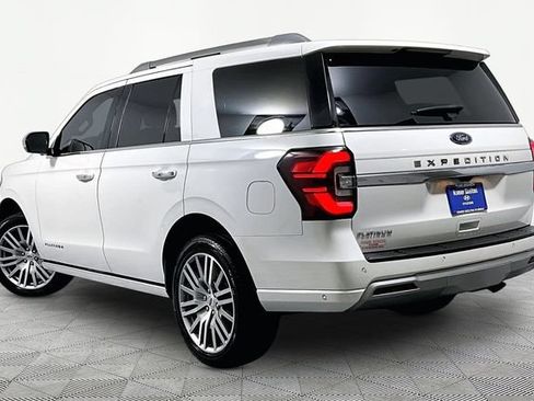 Used 2022 Ford Expedition Platinum RWD image 15