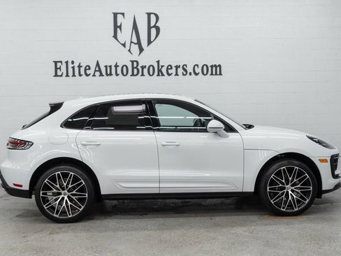 Used 2023 Porsche Macan image 5