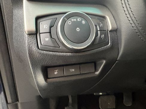Used 2017 Ford Explorer Platinum AWD/4WD image 23
