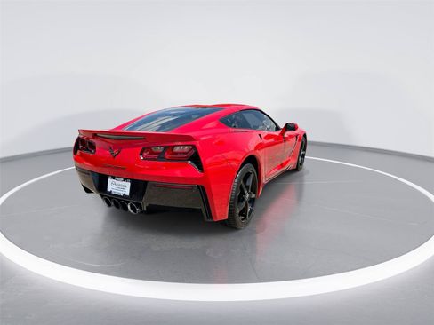 Used 2014 Chevrolet Corvette Stingray Coupe RWD image 9