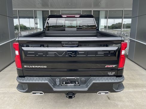 Used 2020 Chevrolet Silverado 1500 RST AWD/4WD image 6