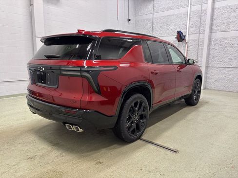 New 2026 Chevrolet Traverse RS w/ LPO, Floor Liner Package image 3