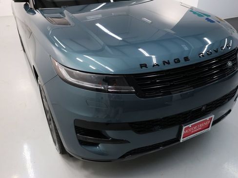 Used 2024 Land Rover Range Rover Sport SE AWD/4WD image 51