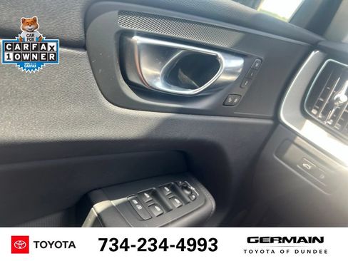 Used 2025 Volvo XC60 T8 Plus w/ Protection Package Premier AWD/4WD image 25