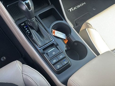 Used 2019 Hyundai Tucson Limited w/ Cargo Package AWD/4WD image 21