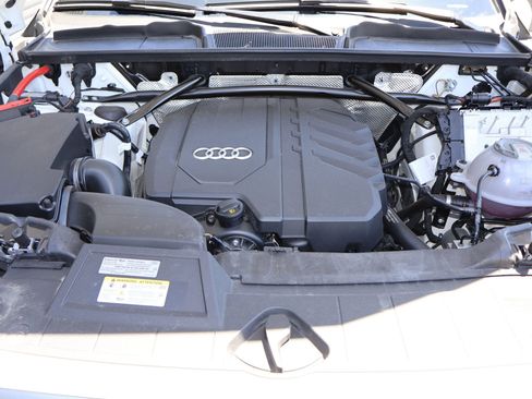 Used 2024 Audi Q5 2.0T Premium Plus AWD/4WD image 29