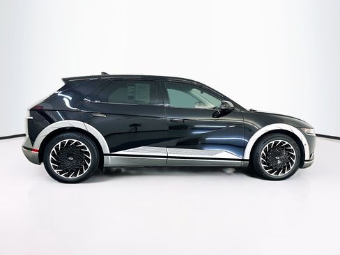 Used 2023 Hyundai Ioniq 5 Limited AWD/4WD image 10