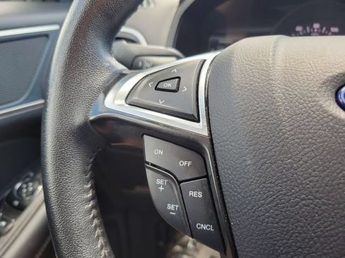 Used 2024 Ford Edge SEL AWD/4WD image 21