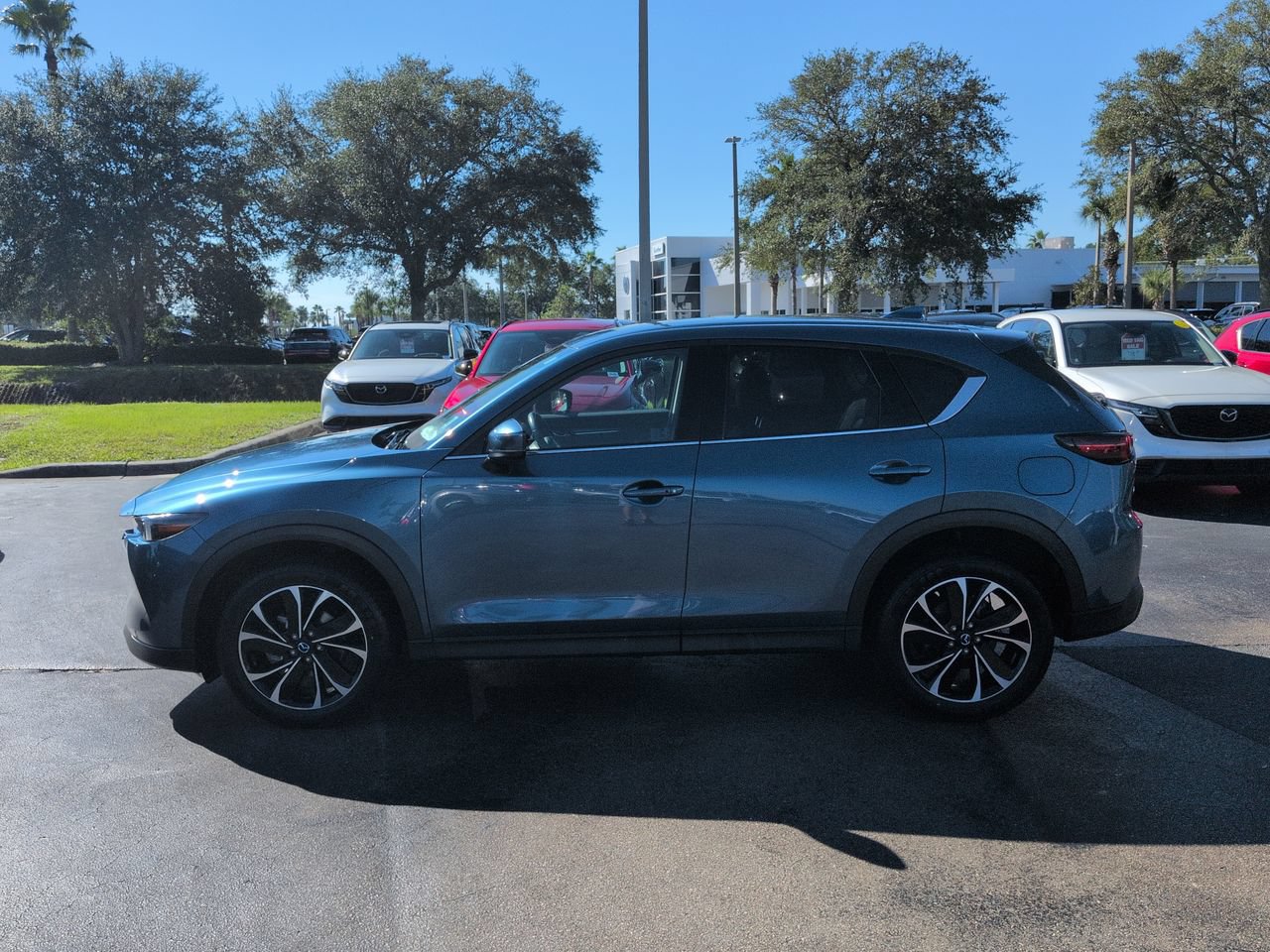 Used 2023 MAZDA CX-5 AWD 2.5 S w/ Premium Package image 7