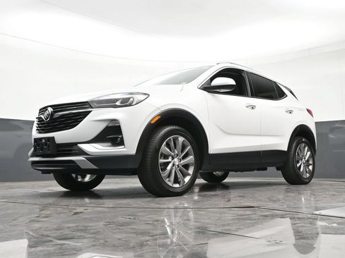 Used 2023 Buick Encore GX Essence w/ Experience Buick Package AWD/4WD image 24
