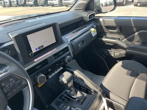 Used 2025 Toyota Tacoma SR5 w/ SR5 Upgrade Package image 11