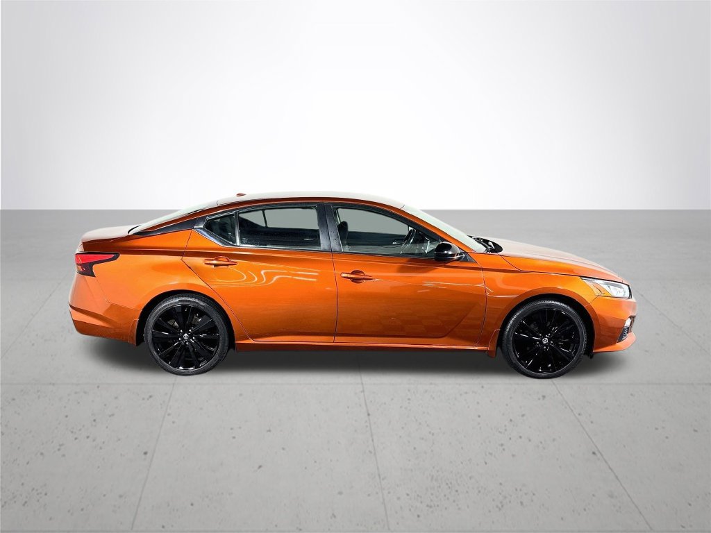 Used 2022 Nissan Altima 2.5 SR FWD image 5