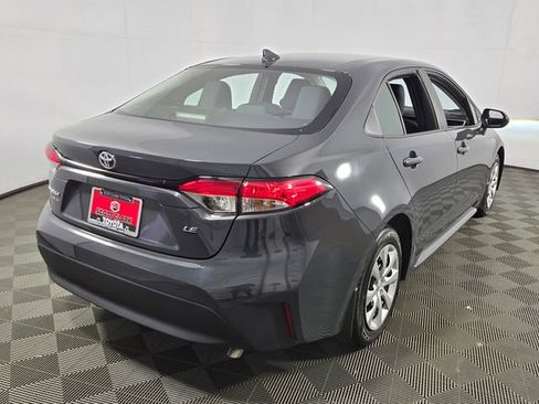 Used 2025 Toyota Corolla LE FWD image 8