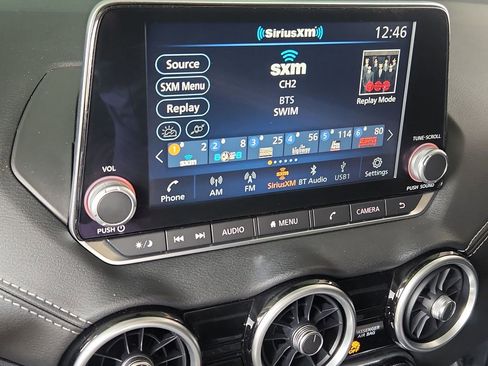 Used 2025 Nissan Sentra SV FWD image 17