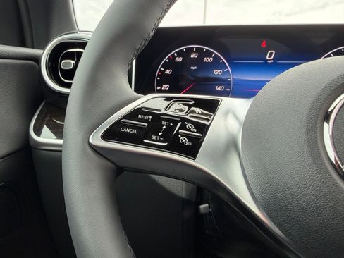 New 2026 Mercedes-Benz GLC 300 4MATIC image 21