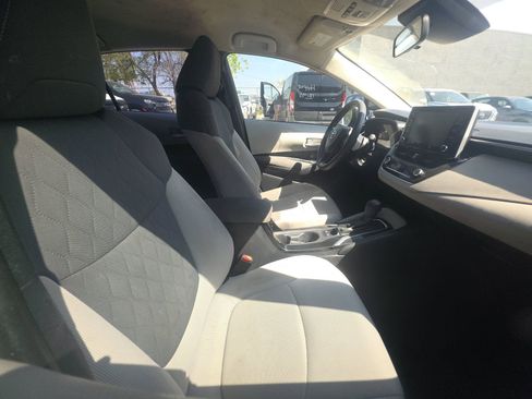 Used 2020 Toyota Corolla LE image 15