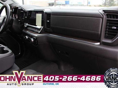 Used 2023 GMC Sierra 1500 Elevation image 17
