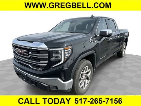 Used 2022 GMC Sierra 1500 SLT w/ SLT Convenience Package image 1