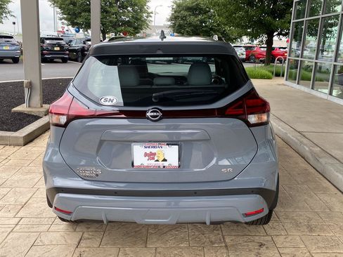 Certified 2024 Nissan Kicks SR w/ SR Premium Package FWD image 6