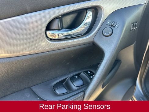 Used 2020 Nissan Rogue Sport SL w/ Premium Package image 15