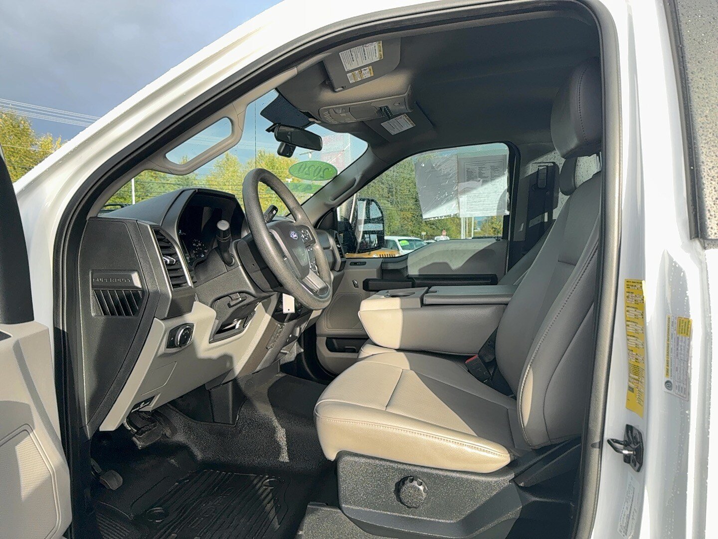 Used 2020 Ford F250 XL w/ Power Equipment Group AWD/4WD image 12
