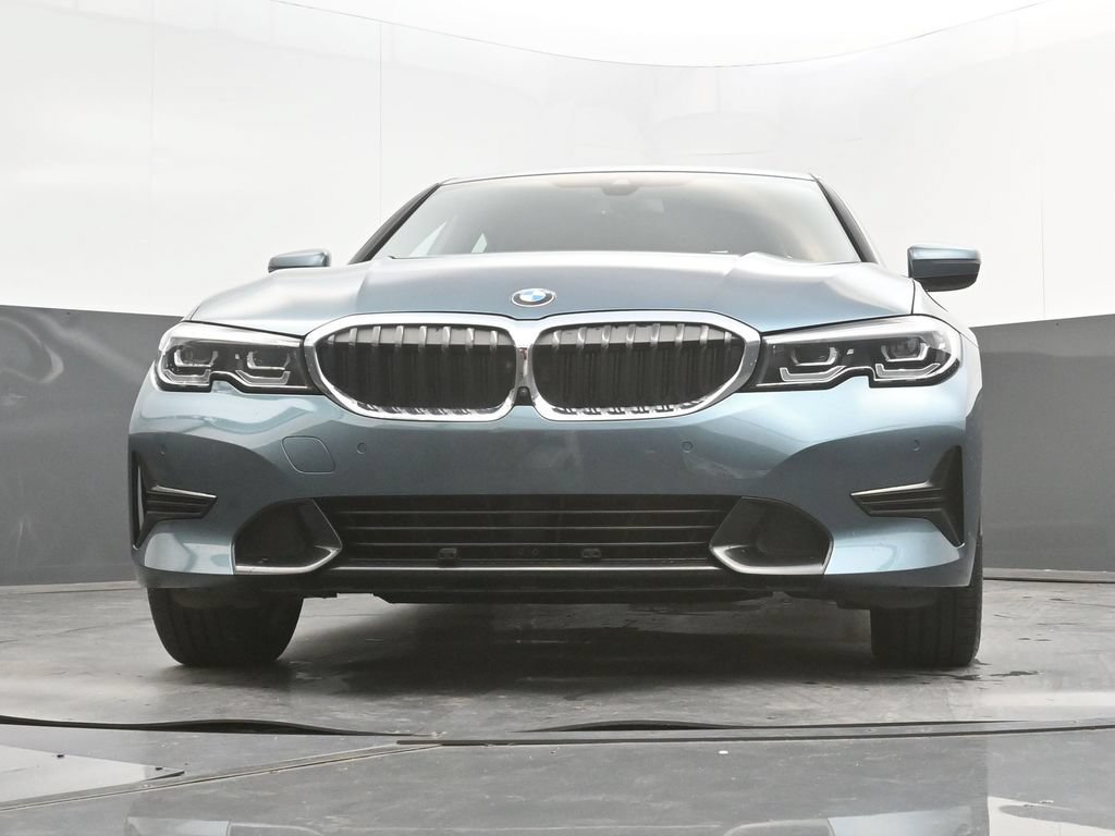 Used 2021 BMW 330i Sedan w/ Premium Package RWD image 49