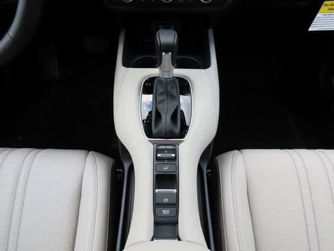 New 2026 Honda HR-V EX-L image 22