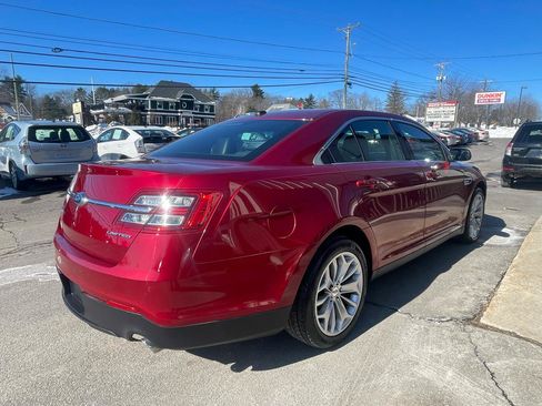 Used 2015 Ford Taurus Limited image 4
