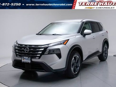 Used 2025 Nissan Rogue SV AWD/4WD image 1