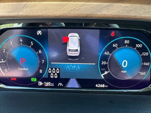 Used 2026 Volkswagen Atlas SE w/ Panoramic Sunroof Package FWD image 13