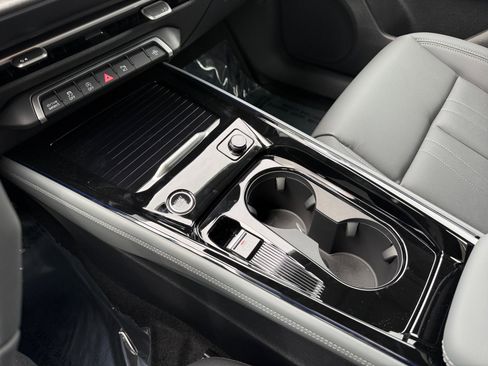 New 2026 Audi Q3 quattro 2.0T AWD/4WD image 13