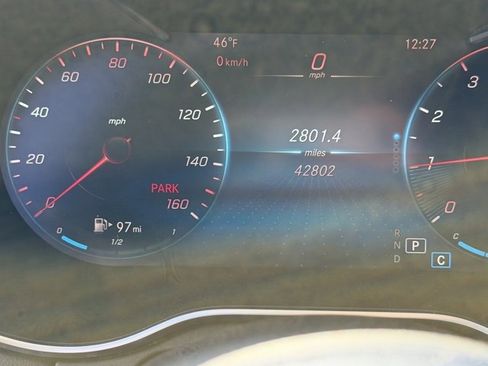 Used 2021 Mercedes-Benz C 300 Sedan image 8