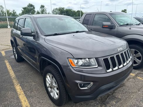 Used 2014 Jeep Grand Cherokee Laredo w/ 18" Wheel & 8.4" Radio Group AWD/4WD image 27