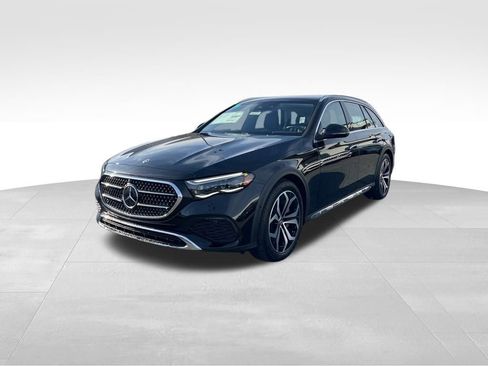 New 2026 Mercedes-Benz E 450 4MATIC All-Terrain Wagon image 2