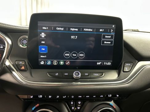 Used 2025 Chevrolet Blazer LT FWD image 17